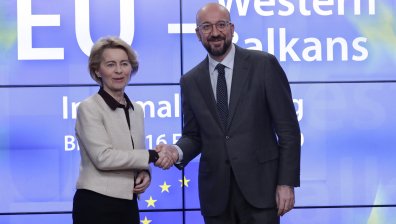 Събраха над 1 млрд. евро за възстановяването на Албания
