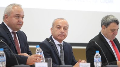 Войната по пътищата - резултат от бедност и корупция или липсва на контрол от институциите?