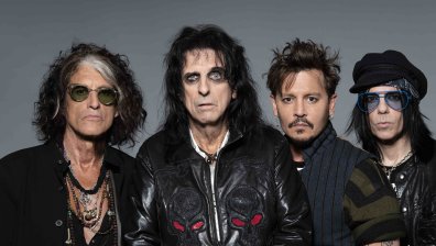 Звездните претенции на Джони Деп и Алис Купър в България: Портокалов джин и никакви чушки