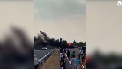Кола пламна на АМ "Тракия", движението е спряно (+ВИДЕО)