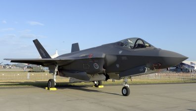 F-35 - изтребител чудо или дефектна машина с безбожно скъпа поддръжка?