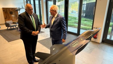 Бойко Борисов: С "Райнметал" изграждаме два нови военни завода