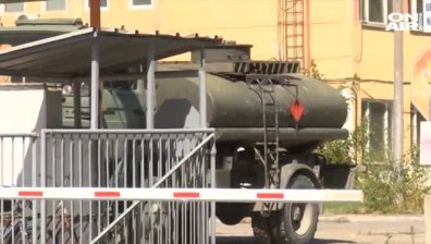 Трето денонощие пожарникари гасят огъня в "Свилоза"