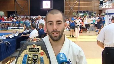 България с две победи над Русия в професионалния турнир по карате киокушин Grand Prix 2018