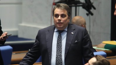 ПП: Facebook изтри страницата на Асен Василев