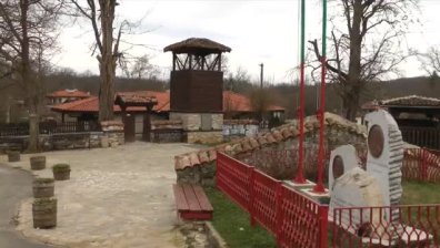 Реставрираха църква с жертвеник на бог Дионис в с. Бръшлян