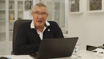 Проф. Пимпирев се включи във ваксинационната кампания на МЗ (+ВИДЕО)