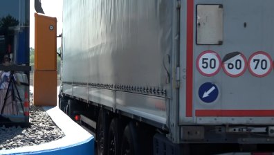 Спипаха шестима мигранти в цистерна на "Дунав мост" при Русе