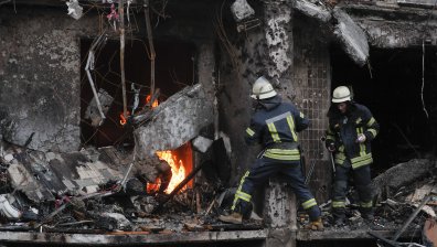Масирана атака срещу Киев, активираха сирените за въздушна тревога