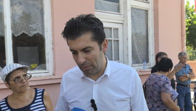 Кирил Петков: С Денков ще направим лични дарения за пострадалите в пожари