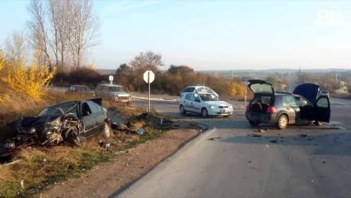 Пиян шофьор предизвика тежка катастрофа в Шумен, пробвал да се прикрие