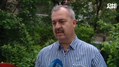 Гръцките власти задържаха Любчо Нешков и още двама българи