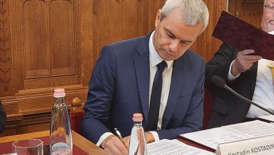 Костадинов: Тепърва ще превърнем България във фактор не само на Балканите, но и в Европа