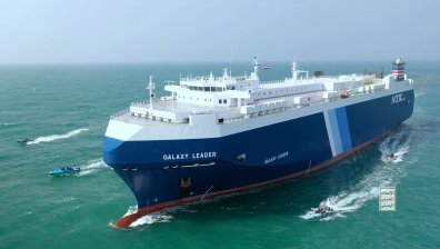 Прекъснаха връзките с отвлечения кораб Galaxy Leader, на пристанище в Йемен е