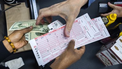 Джакпот на стойност $1,8 млрд. удари късметлия на Бъдни вечер