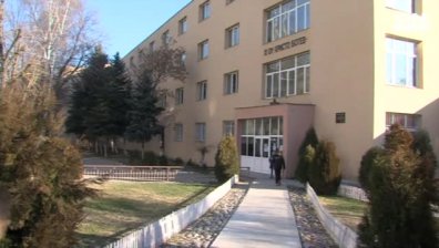 Баща ошамари чуждо дете в благоевградско училище