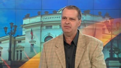 Проф. Мирчев: Най-късно до края на годината Станишев няма да е лидер на БСП