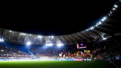 Италианските футболни отбори подновяват тренировки в края на април?