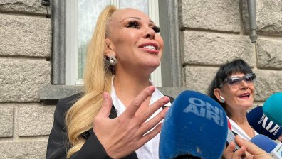 Луна се кандидатира за президент и обяви: Всичко е шоу!