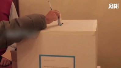 Румънците гласуват днес и утре, за да определят какво е семейство