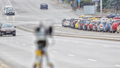 Засякоха шофьор да кара със 176 км/ч в Монтанско, отнесе глоба от 750 лв.