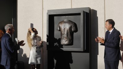 Откриха паметник на Диого Жота в базата на Португалия