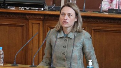 Ива Митева: Моля ви се, не съм готова да бъда кандидат за премиер!