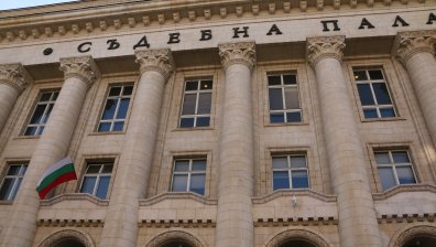 Условна присъда за учителя Христо Кирев за сексуални отношения с ученичка