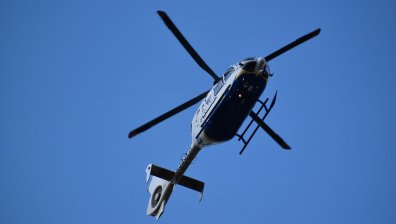 Тежък инцидент прекрати мача ЦСКА - "Залцбург", отведоха фен с медицински хеликоптер