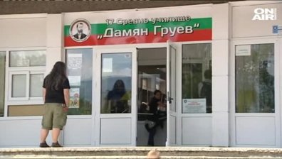 Обвиненият в педофилия Валентин Асенов остава в ареста!