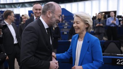 ЕП отхвърли предложението за вот на недоверие на Европейската комисия