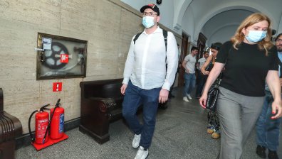 Кристиан Николов се яви в съда по делото за смъртта на Милен Цветков