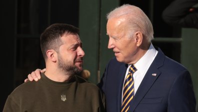 Байдън разписа указ за Patriot, ракети Stinger, бойни Bradley за Украйна за $400 млн.