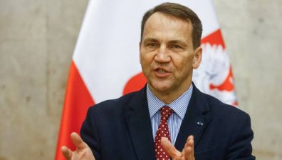 НАТО да се подготви за жертви на руски атаки в Европа, предупреди Шикорски