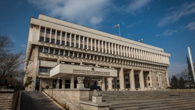 МВнР препоръчва да бъдат ограничени пътуванията до Украйна