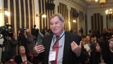 Почина генералният директор на БТА Максим Минчев