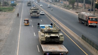 Индия нанесе силен удар по Пакистан, расте броят на жертвите