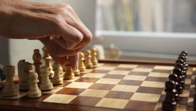 Скандал в българския шахмат - грозят ни тежки санкции