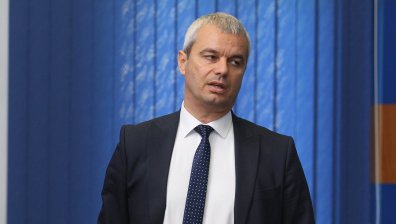 Костадин Костадинов: Напът сме да влезем в национална катастрофа