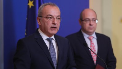 Донев: Решаваме всички проблеми на хората, готови сме да внесем Бюджет 2023