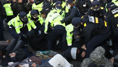 Как Южна Корея се провали с ареста на отстранения президент