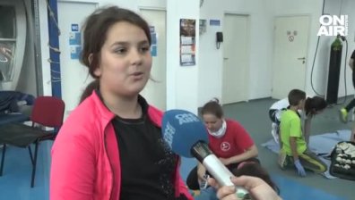 Могат ли деца да спасяват животи? Проведе се демонстрация за оказване на първа помощ