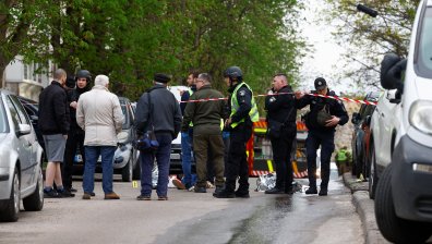 Най-малко двама убити и ранено дете при стрелба в Киев