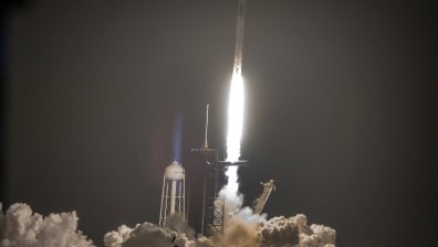 SpaceX изстреля към МКС ракетата Falcon 9