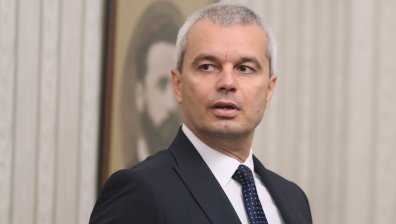 Костадинов: Ветото на Нидерландия и Австрия за влизане в Шенген ни направи услуга
