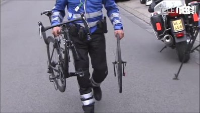 Автомобил се вряза във велосипедисти на състезание в Белгия