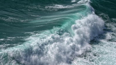 Българка загина край гръцкия остров Родос, докато кара сърф