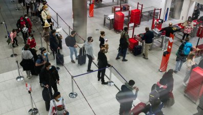 Кацаш на летище в Европа и си на територията на три държави