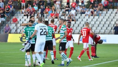 В последните минути ЦСКА се спаси от загуба срещу "Черно море" 