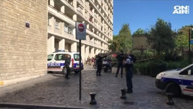 Автомобил се вряза в група френски военни в Париж